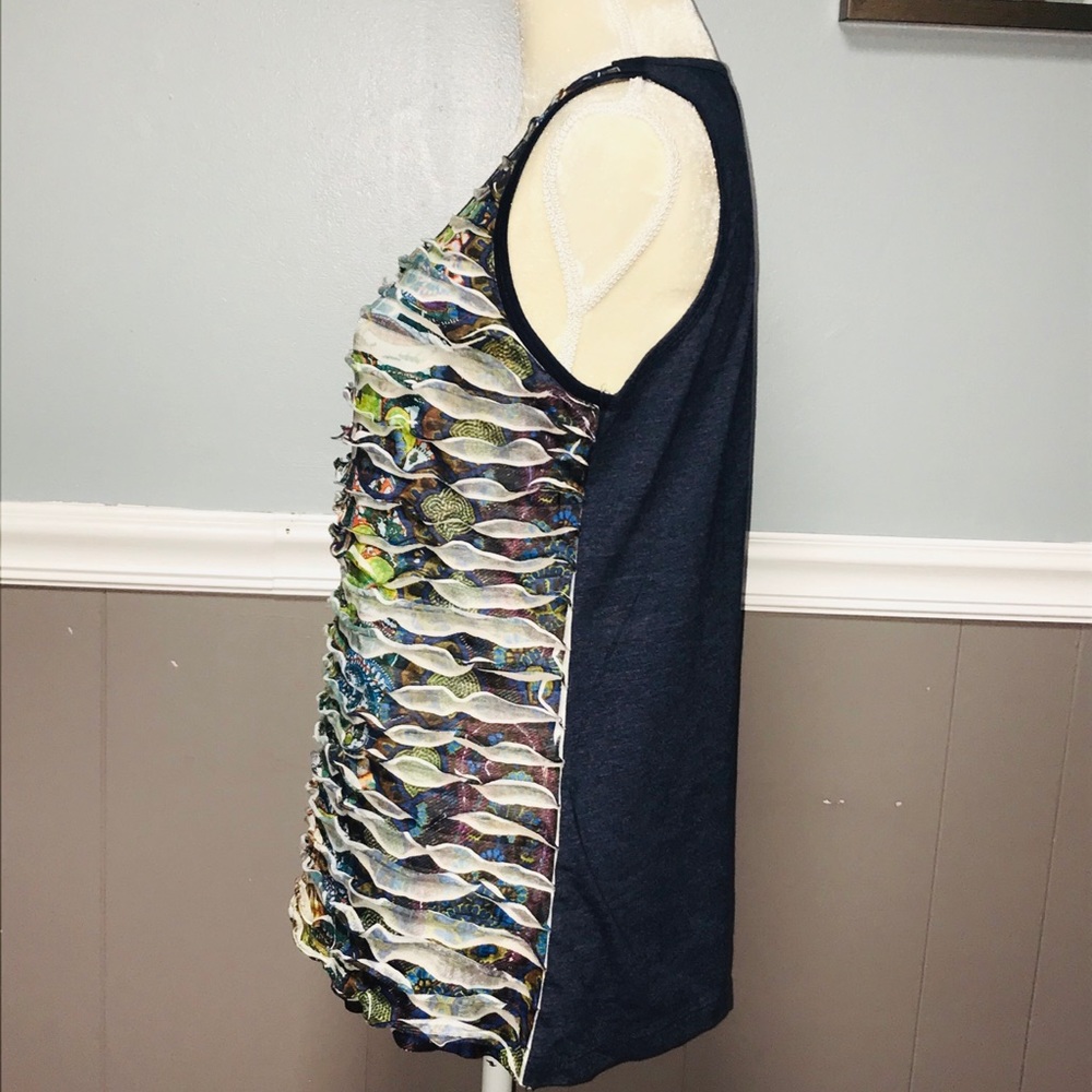 Appropriate Behavior Blouse - Picture 3 of 7